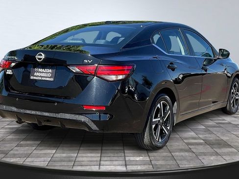 Used 2024 Nissan Sentra SV FWD image 7