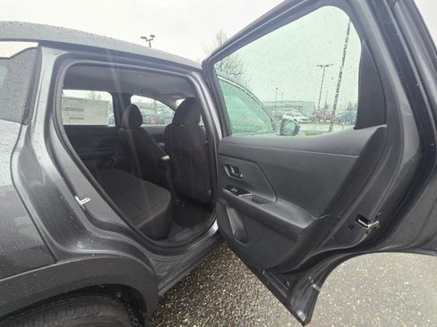 New 2026 Nissan Kicks S image 13