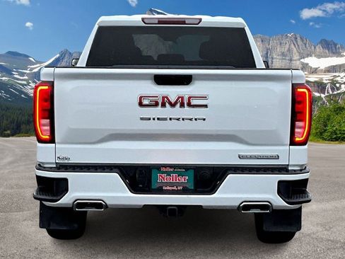 Used 2024 GMC Sierra 1500 Elevation w/ X31 Off-Road Package AWD/4WD image 4