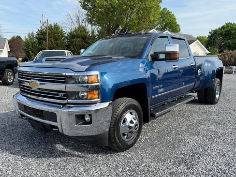 Used 2017 Chevrolet Silverado 3500 LTZ w/ Duramax Plus Package image 5