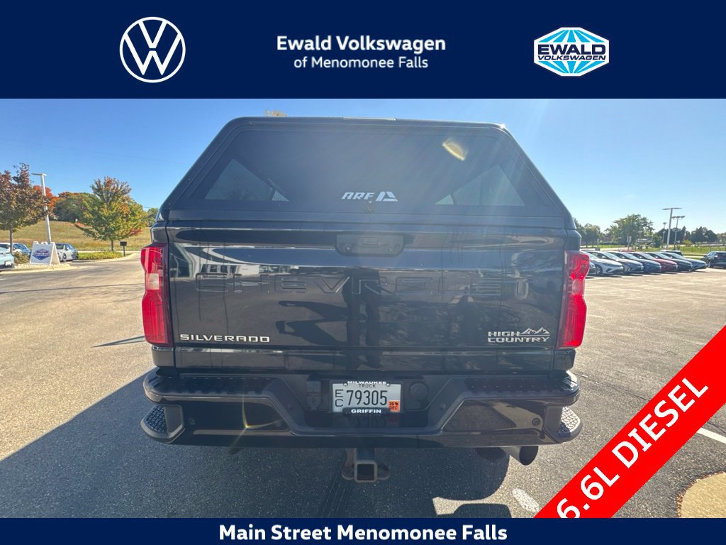 Used 2024 Chevrolet Silverado 3500 High Country w/ High Country Premium Package AWD/4WD image 24