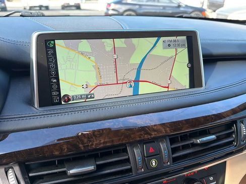 Used 2015 BMW X5 xDrive50i image 23