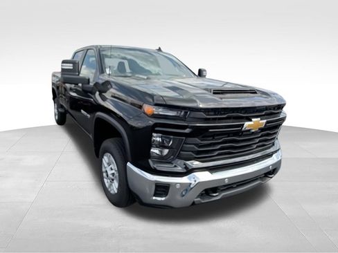 New 2025 Chevrolet Silverado 2500 W/T w/ WT/CX Safety Package AWD/4WD image 2