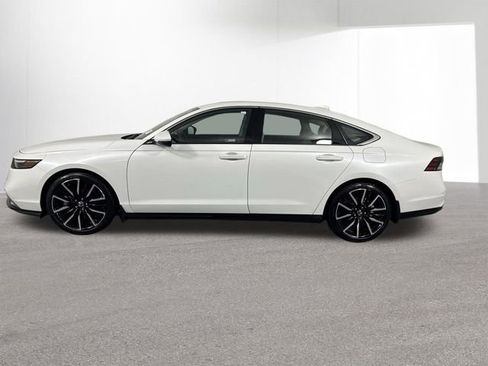 Certified 2023 Honda Accord Touring image 31