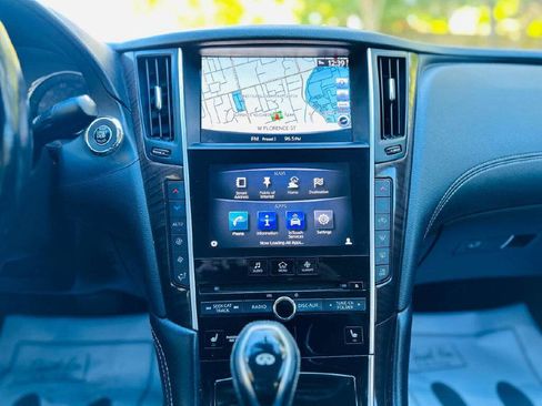 Used 2019 INFINITI Q50 Luxe w/ Essential Package (3.0T Luxe) image 14