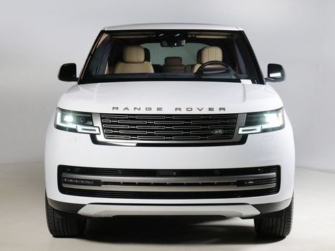 Used 2023 Land Rover Range Rover SE AWD/4WD image 8