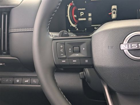 New 2026 Nissan Pathfinder Platinum image 24