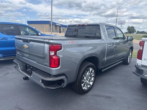 Used 2024 Chevrolet Silverado 1500 LTZ w/ LTZ Premium Package AWD/4WD image 4