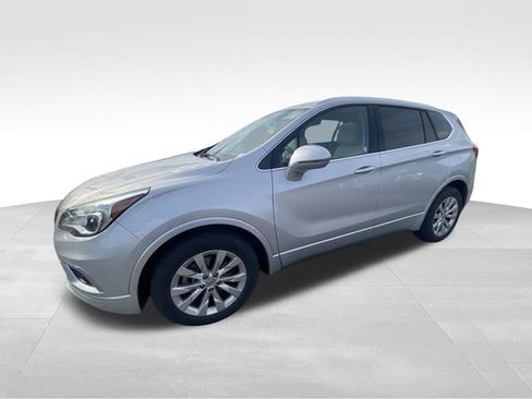 Used 2017 Buick Envision Essence image 2
