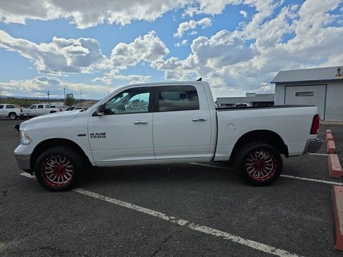 Used 2017 RAM 1500 Big Horn AWD/4WD image 4