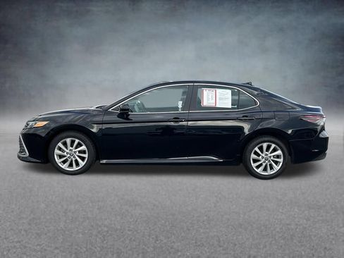 Used 2023 Toyota Camry LE FWD image 2
