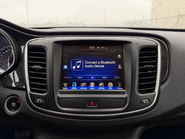Used 2016 Chrysler 200 C w/ Navigation & Sound Group I FWD image 12