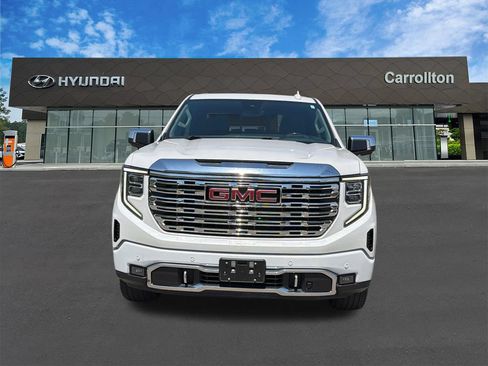 Used 2024 GMC Sierra 1500 Denali w/ Denali Reserve Package AWD/4WD image 2