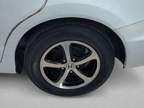 Used 2015 Honda Civic SE image 9