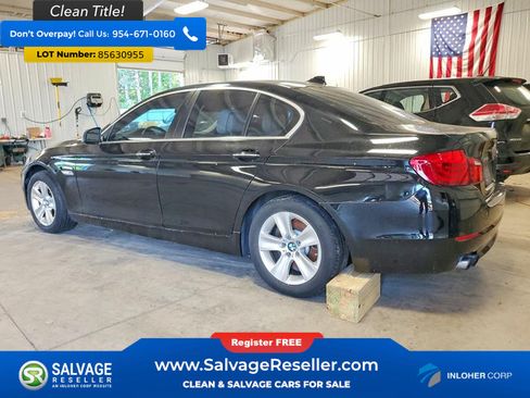 Used 2013 BMW 528i xDrive Sedan AWD/4WD image 3
