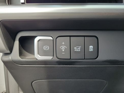Used 2025 Hyundai Santa Fe SEL AWD/4WD image 21