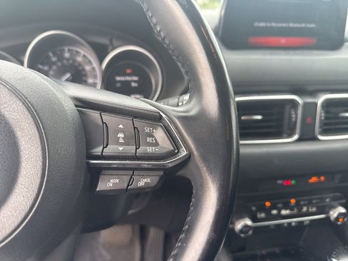 Used 2020 MAZDA CX-5 Touring FWD image 17