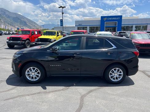 Used 2023 Chevrolet Equinox LT AWD/4WD image 13