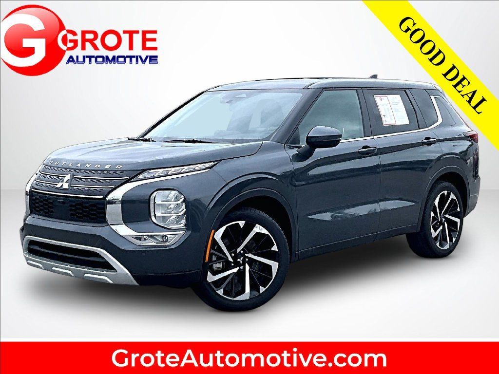 Used 2024 Mitsubishi Outlander SE FWD image 1
