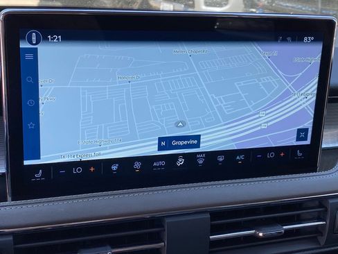 New 2026 Lincoln Corsair Premiere image 27