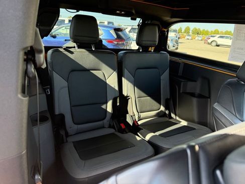 Used 2022 Ford Bronco Black Diamond image 15