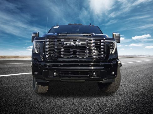 New 2026 GMC Sierra 2500 Denali Ultimate w/ LPO, Black Badging Package image 19