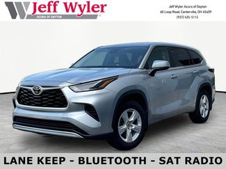 Used 2023 Toyota Highlander L AWD/4WD video 1