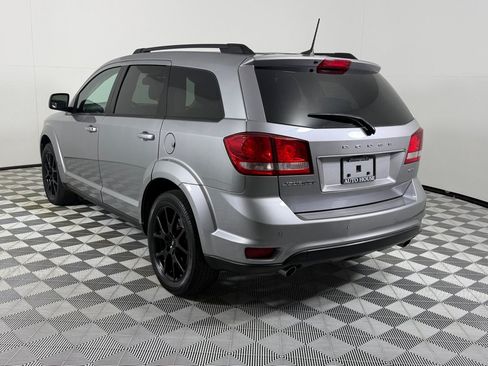 Used 2019 Dodge Journey GT w/ Nav & Sun Group FWD image 9