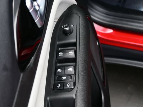Used 2023 Jeep Compass Limited AWD/4WD image 13