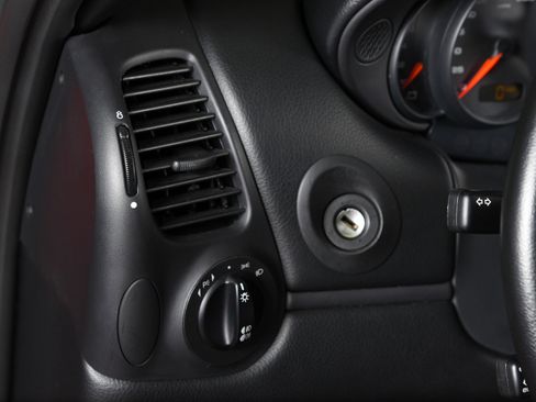 Used 2003 Porsche 911 Targa image 20