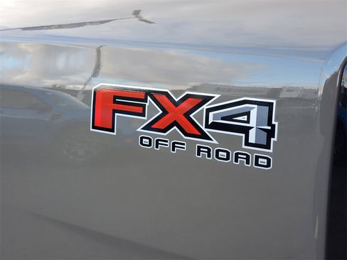 New 2025 Ford Ranger XLT w/ FX4 Off-Road Package image 32