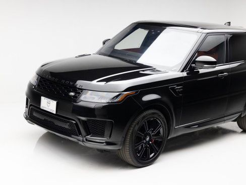 Used 2021 Land Rover Range Rover Sport HST image 25