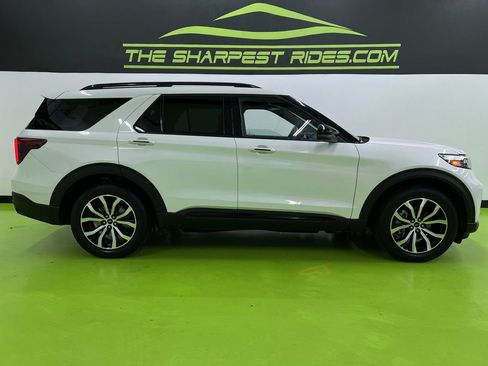 Used 2020 Ford Explorer ST AWD/4WD image 11