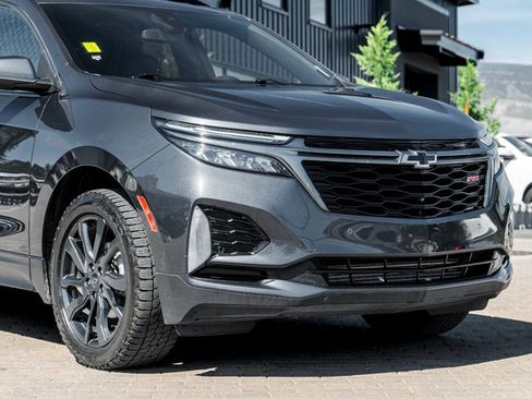 Used 2022 Chevrolet Equinox RS w/ Infotainment Package AWD/4WD image 9