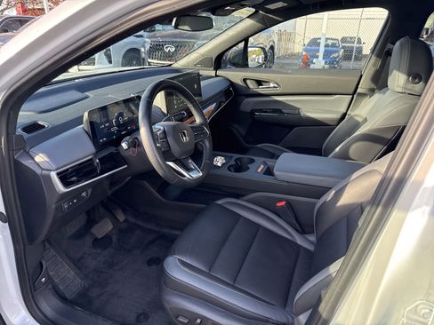 Used 2024 Honda Prologue Touring image 36