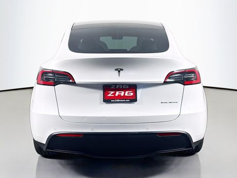 Used 2020 Tesla Model Y Long Range AWD/4WD image 4