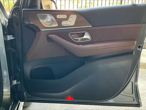 Used 2024 Mercedes-Benz GLE 53 AMG 4MATIC image 22