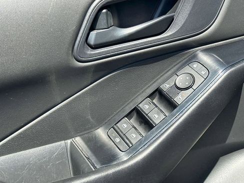 Certified 2024 Nissan Rogue S FWD image 25