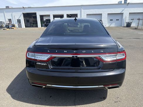 Used 2019 Lincoln Continental Reserve image 4