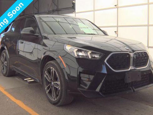 Used 2025 BMW X2 xDrive28i image 1