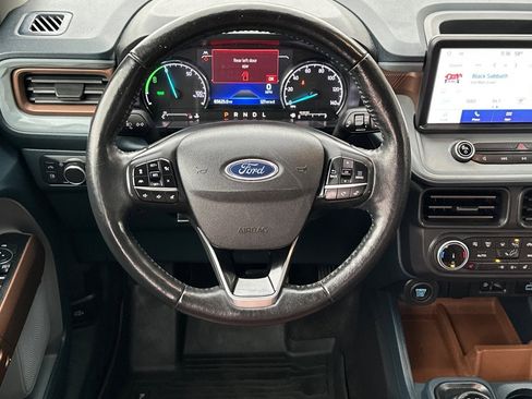 Used 2022 Ford Maverick Lariat w/ Lariat Luxury Package image 14