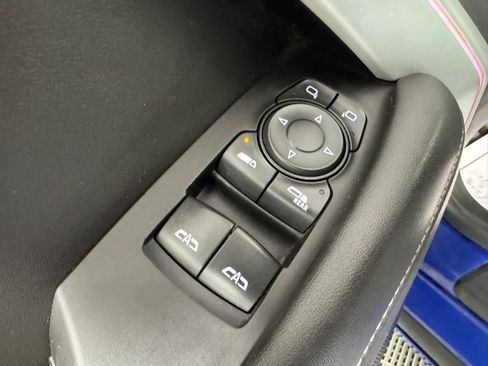 Used 2021 Chevrolet Camaro SS RWD image 43