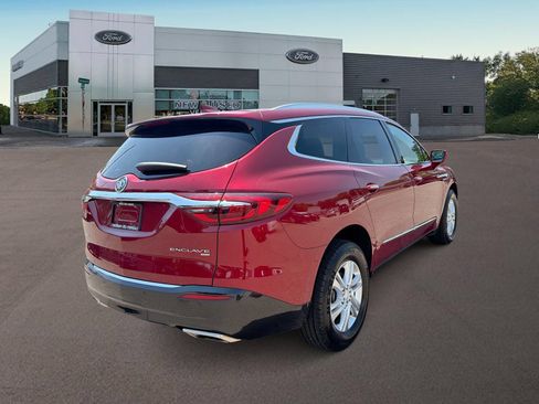 Used 2018 Buick Enclave Essence AWD/4WD image 11