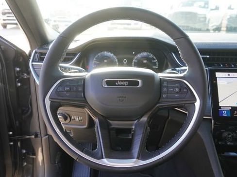 New 2025 Jeep Grand Cherokee Limited AWD/4WD image 28