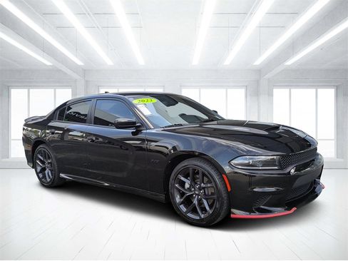 Used 2023 Dodge Charger R/T w/ Blacktop Package image 1