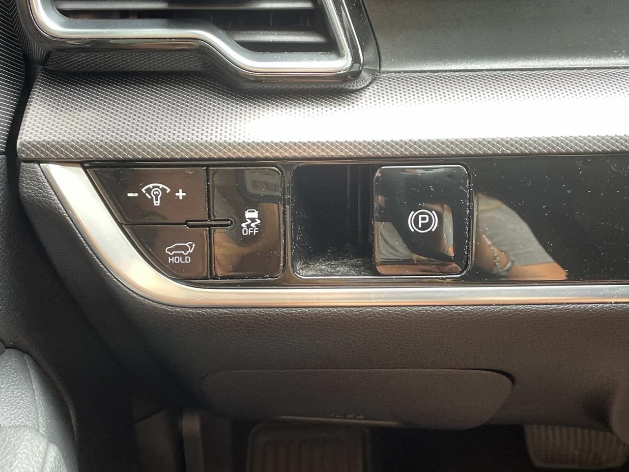 Used 2024 Kia Sportage SX FWD image 20