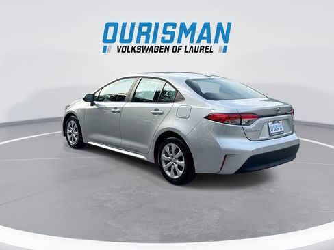 Used 2024 Toyota Corolla LE FWD image 6