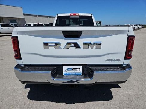 New 2026 RAM 3500 Tradesman AWD/4WD image 36