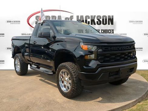 Used 2025 Chevrolet Silverado 1500 W/T w/ WT Value Package image 2