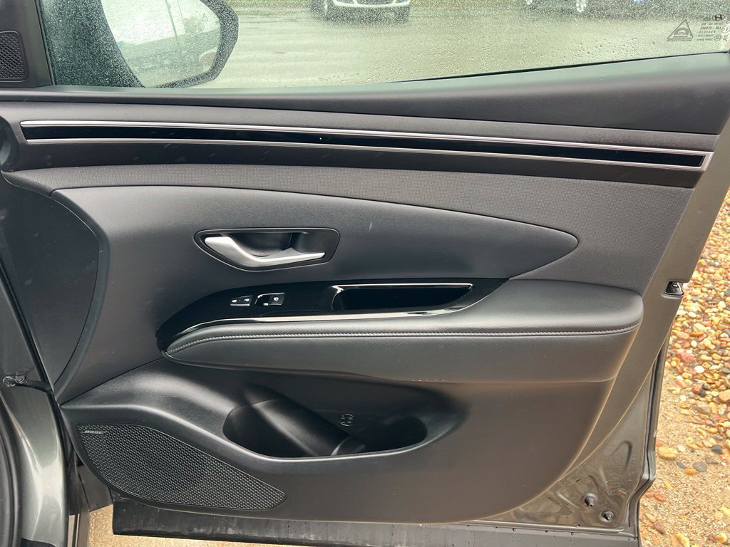 Used 2022 Hyundai Tucson Limited AWD/4WD image 27